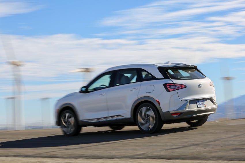 Hyundai Nexo – hydrogen fuel cell EV debuts at CES 758232