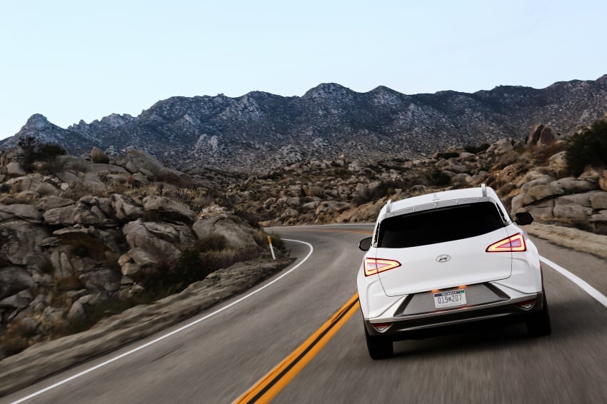 Hyundai Nexo – hydrogen fuel cell EV debuts at CES 758258