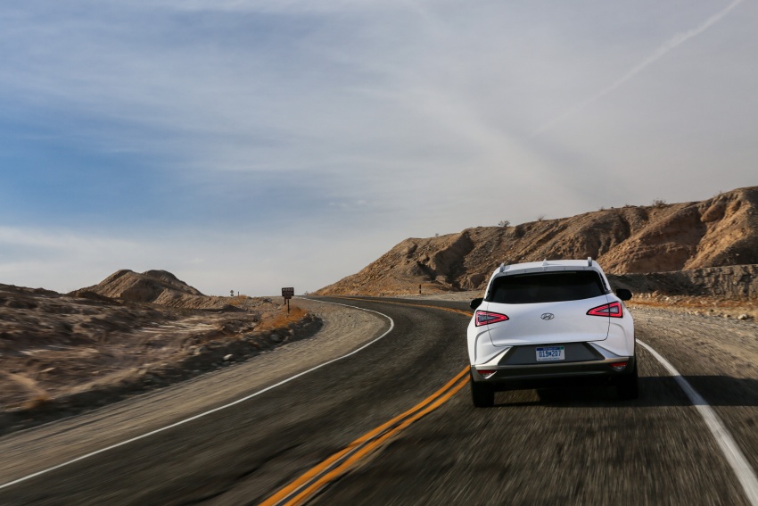 Hyundai Nexo – hydrogen fuel cell EV debuts at CES 758260