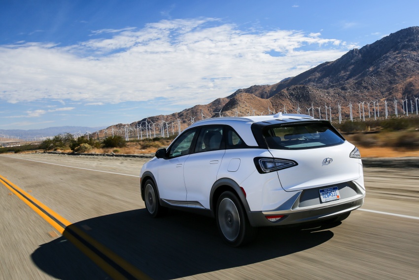 Hyundai Nexo – hydrogen fuel cell EV debuts at CES 758239