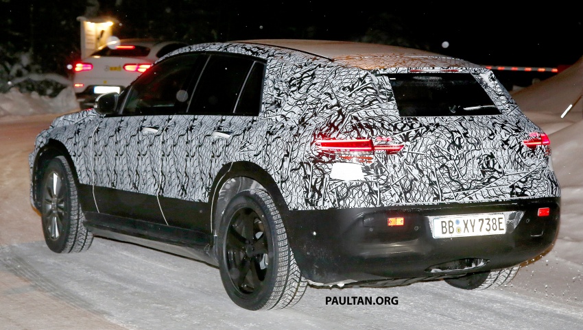 SPIED: Mercedes-Benz EQ C wearing production body 765257