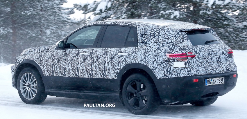 SPIED: Mercedes-Benz EQ C wearing production body 766944