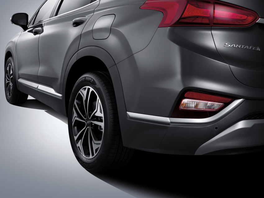 2019 Hyundai Santa Fe – 4th-gen SUV debuts in Korea with 2.0 turbo petrol, 2.2 turbodiesel and 8-speed auto 781813