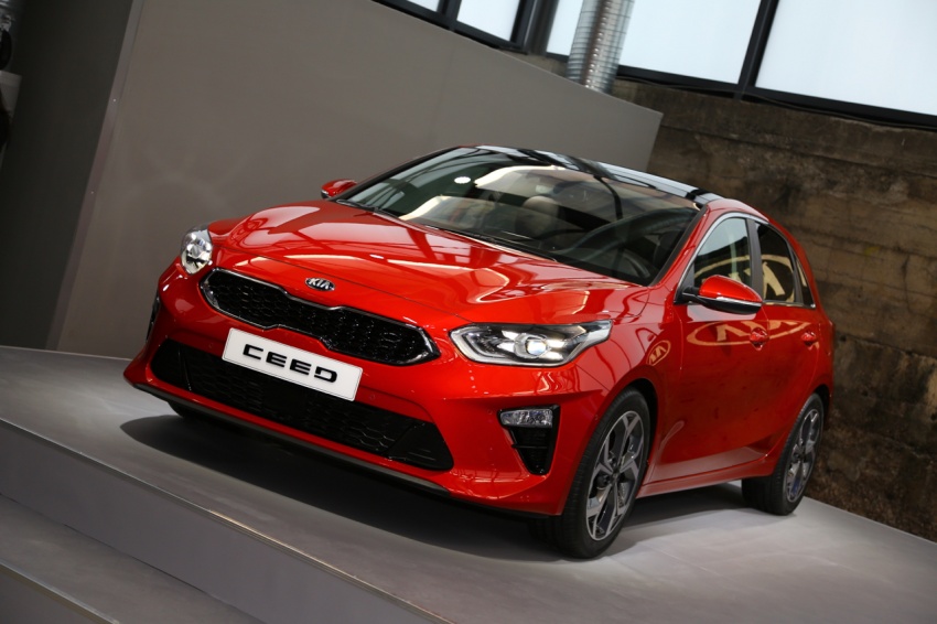Kia Ceed revealed ahead of Geneva Motor Show – third-gen model gets new styling, name, more tech 779685