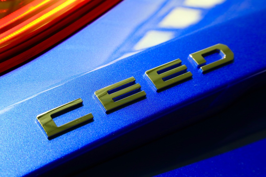 Kia Ceed revealed ahead of Geneva Motor Show – third-gen model gets new styling, name, more tech 779618