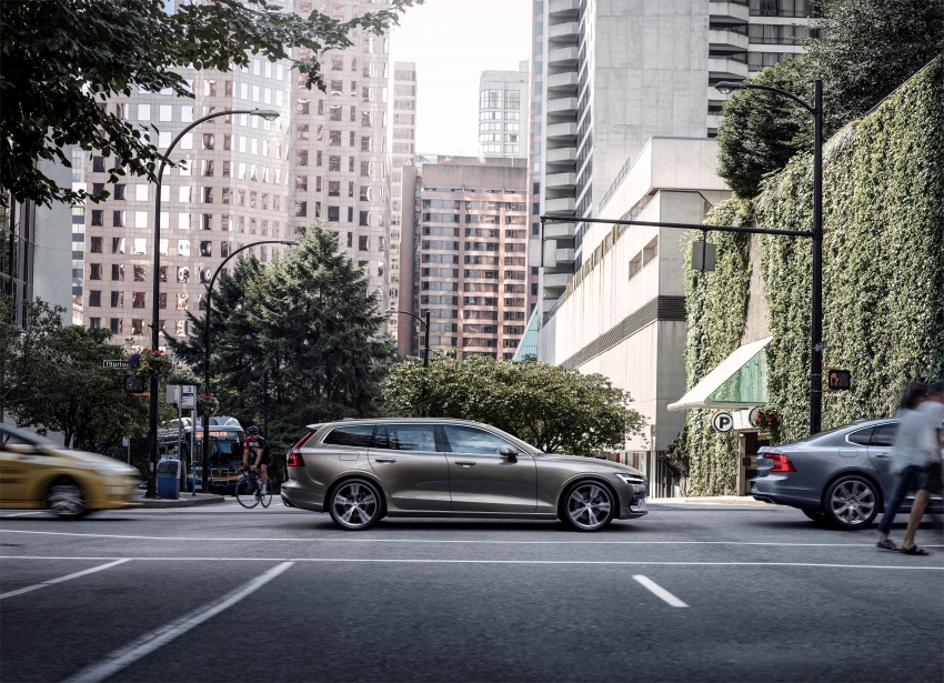 2018 Volvo V60 unveiled – new T6 Twin Engine PHEV 781405