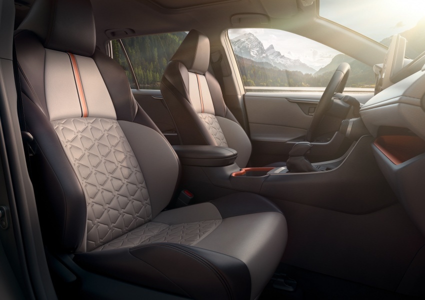 Toyota RAV4 tiba di New York – guna platform TNGA, enjin Dynamic Force, penggayaan serba baharu 797962