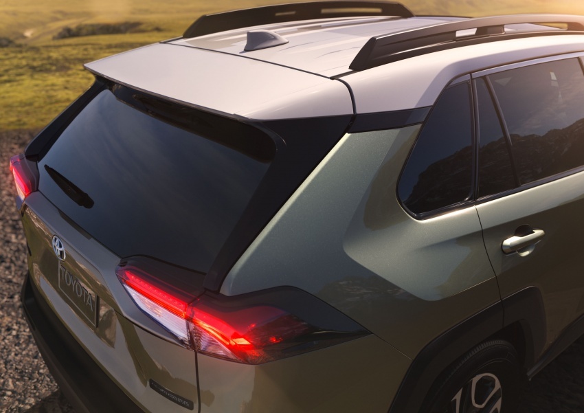 Toyota RAV4 tiba di New York – guna platform TNGA, enjin Dynamic Force, penggayaan serba baharu 797949