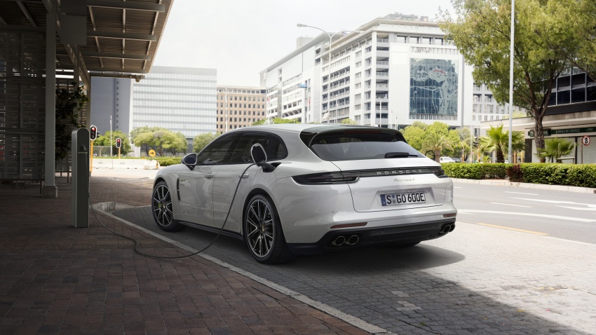 Porsche Panamera Sport Turismo – wagon mewah kini diperkenalkan secara rasmi di M’sia dengan 3 varian 797561