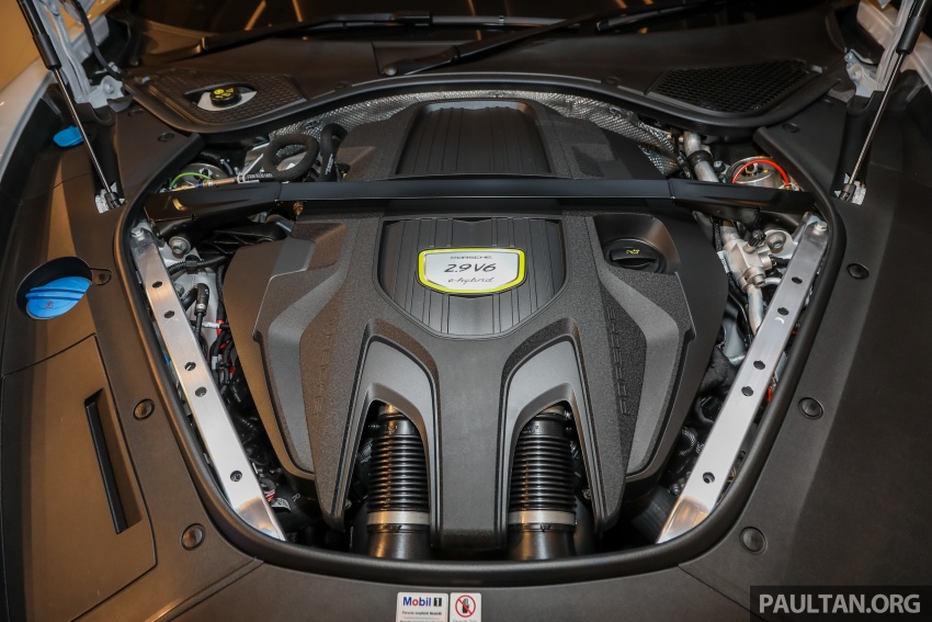 Porsche Panamera Sport Turismo – wagon mewah kini diperkenalkan secara rasmi di M’sia dengan 3 varian 798300