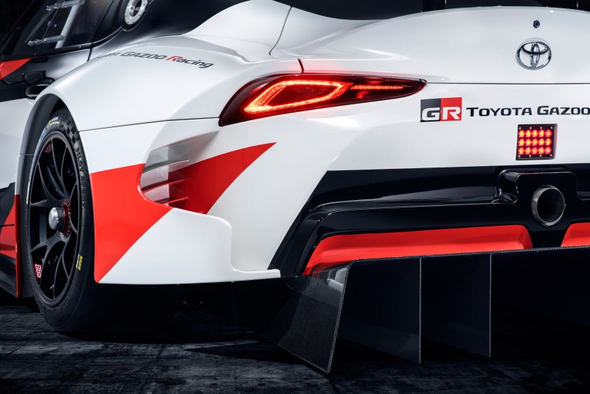 Toyota Supra generasi baharu dalam konsep model perlumbaan sebenar didedahkan di Geneva 2018 786870