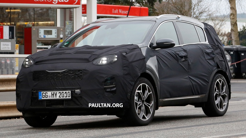 SPIED: Kia Sportage facelift seen near the Nurburgring 807785