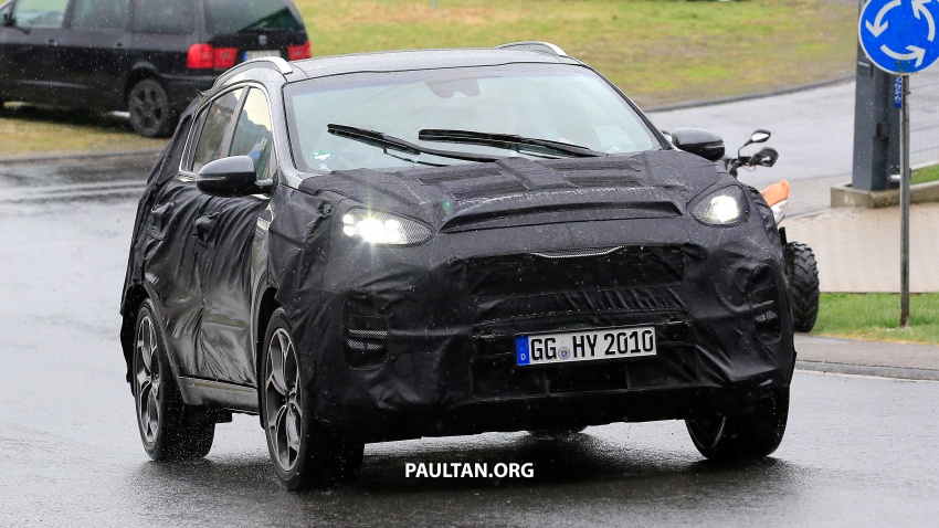 SPIED: Kia Sportage facelift seen near the Nurburgring 807788