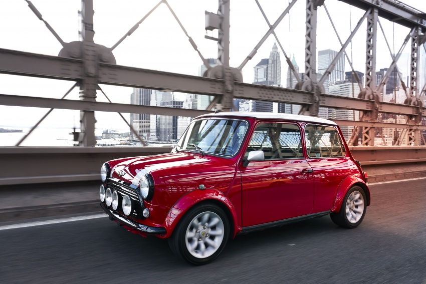 Classic Mini Electric – retro EV debuts in New York 801194
