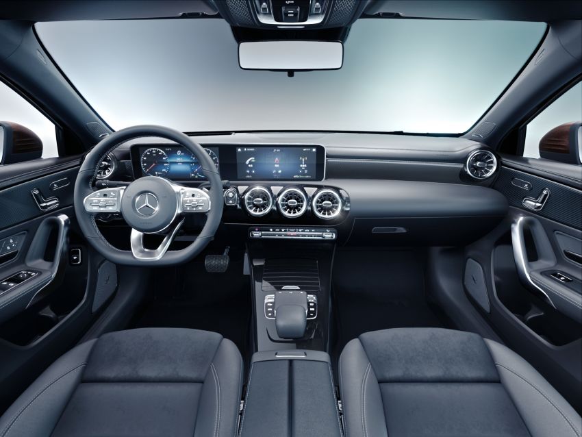 Mercedes-Benz A-Class L Sedan Z177 dipamer di Beijing – versi alternatif bagi negara lain pada H2 2018 810684