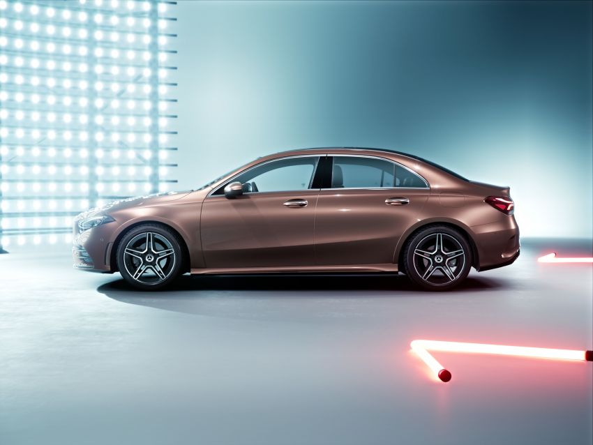 Mercedes-Benz A-Class L Sedan Z177 dipamer di Beijing – versi alternatif bagi negara lain pada H2 2018 810680