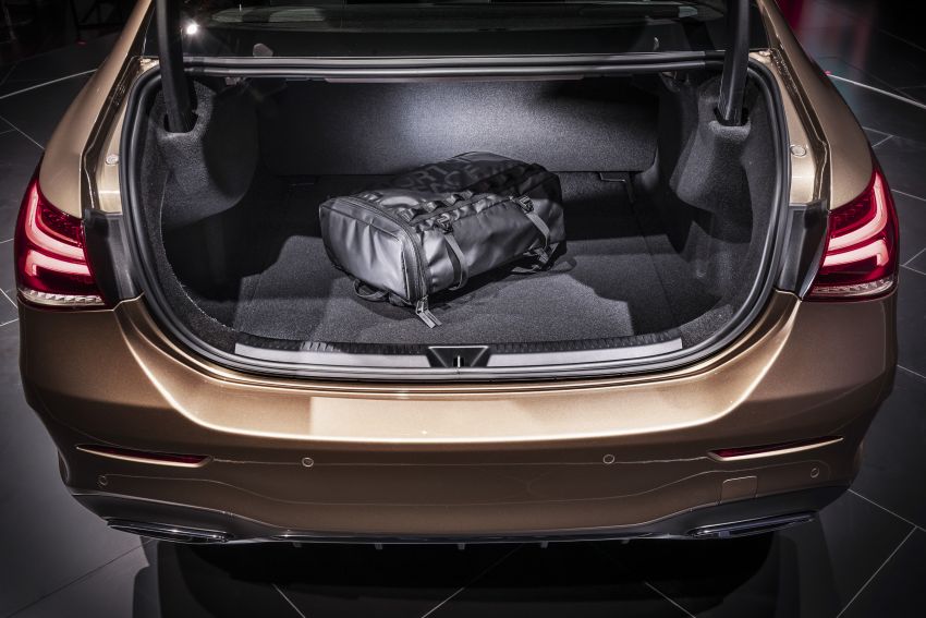 Mercedes-Benz A-Class L Sedan Z177 dipamer di Beijing – versi alternatif bagi negara lain pada H2 2018 810745