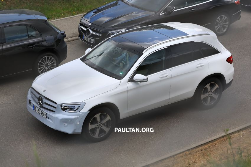 SPYSHOTS: X253 Mercedes-Benz GLC facelift spotted – interior updates from the latest A-Class and C-Class 813022