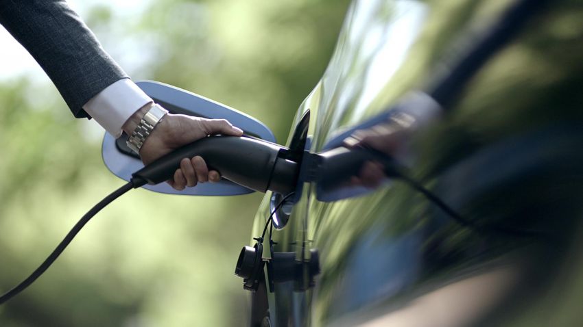 Geely Borui GE – MHEV, PHEV powertrains, display key, AEB, dual-screen dash; next Proton Perdana? 822236