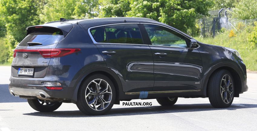 SPYSHOTS: Kia Sportage facelift caught undisguised! 817807