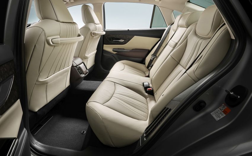 2018 Toyota Crown – fully-redesigned S220 debuts 831665