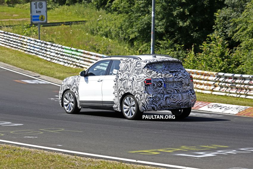 SPYSHOTS: Volkswagen T-Cross testing at the ‘Ring 832096