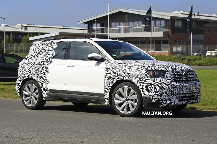 SPYSHOTS: Volkswagen T-Cross testing at the ‘Ring 832109