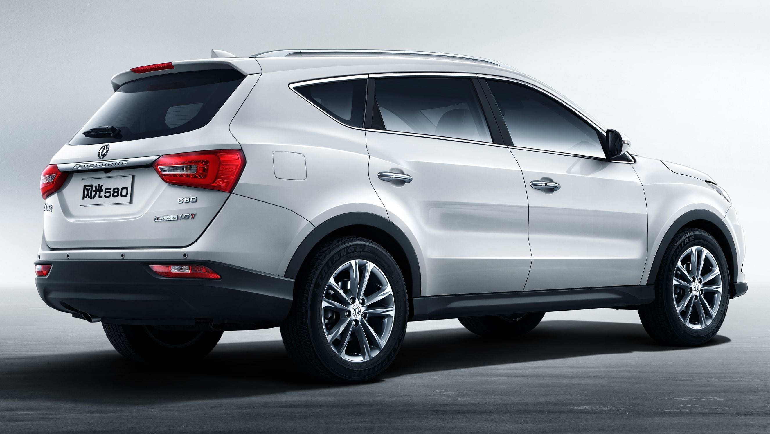 DFSK Glory 580 launched in Indonesia, RM69k-RM86k