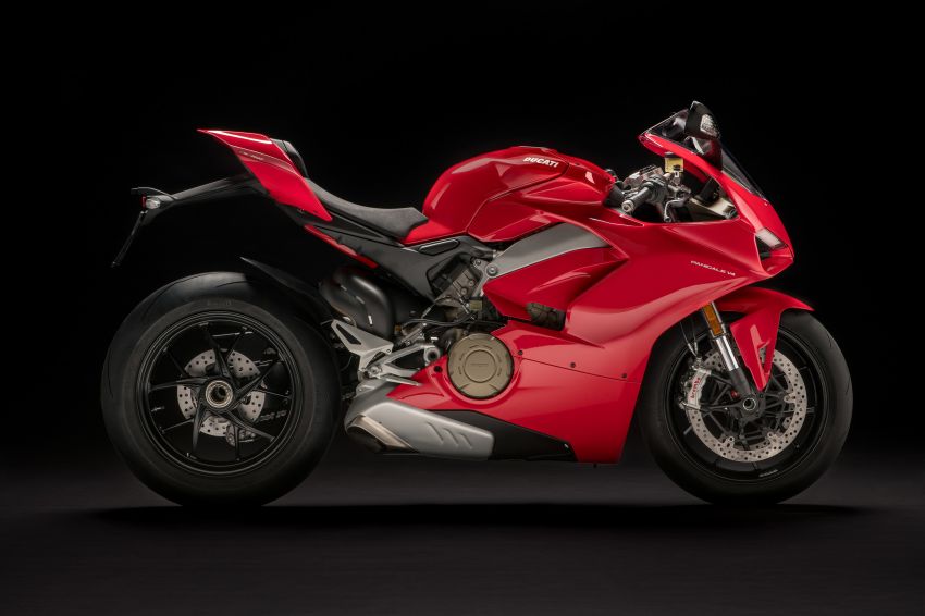 TUNGGANG UJI: Ducati Panigale V4 842975