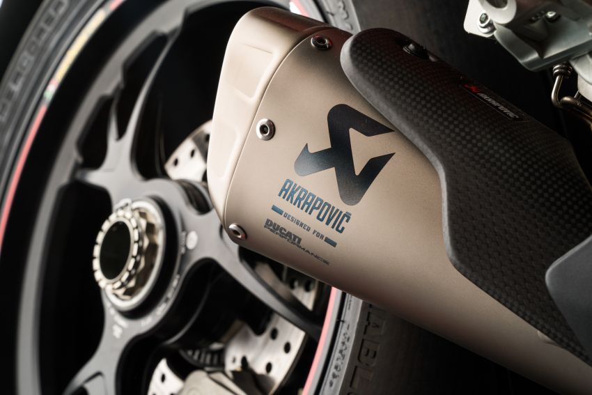TUNGGANG UJI: Ducati Panigale V4 843010