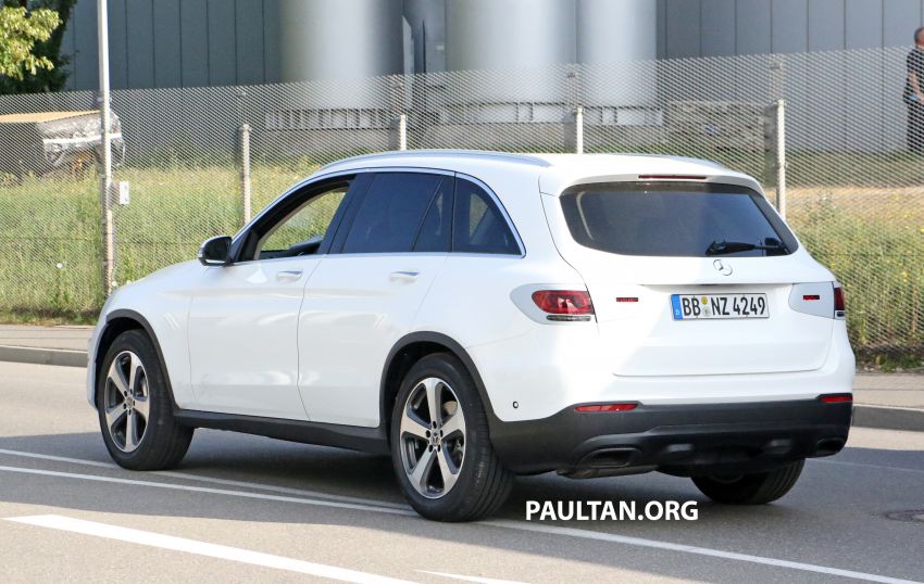 SPYSHOTS: X253 Mercedes-Benz GLC facelift spotted 834104