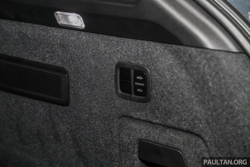 Porsche Cayenne generasi ketiga dilancar di Malaysia – dua varian ditawarkan, harga bermula dari RM745k 836595