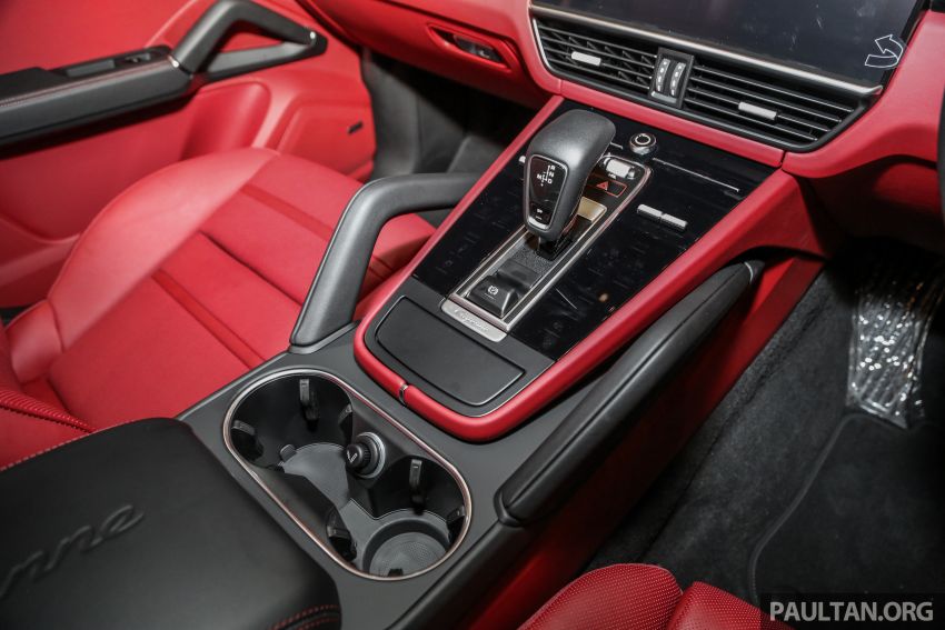 Porsche Cayenne generasi ketiga dilancar di Malaysia – dua varian ditawarkan, harga bermula dari RM745k 836571