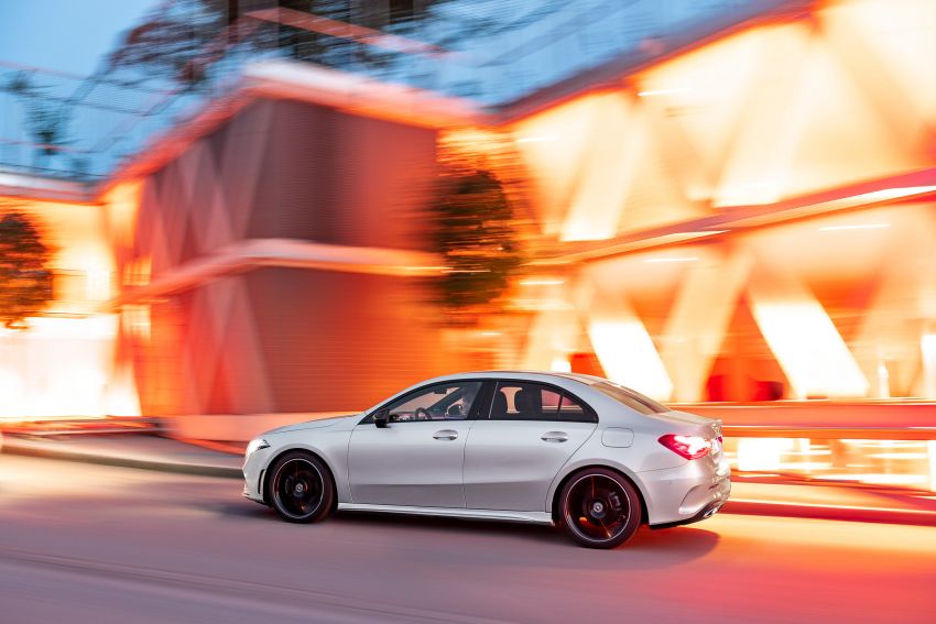 Mercedes-Benz A-Class Sedan V177 akhirnya muncul 843422