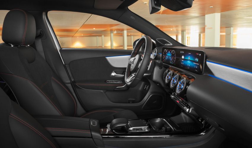 Mercedes-Benz A-Class Sedan V177 akhirnya muncul 843424