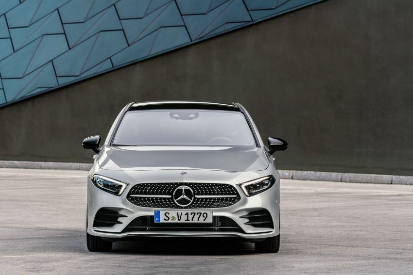 Mercedes-Benz A-Class Sedan V177 akhirnya muncul 843436