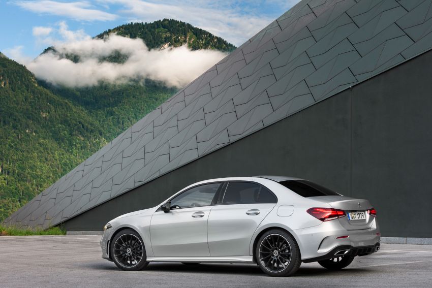 Mercedes-Benz A-Class Sedan V177 akhirnya muncul 843440