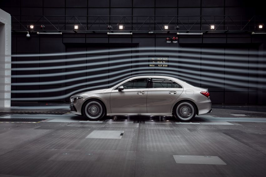 Mercedes-Benz A-Class Sedan V177 akhirnya muncul 843450