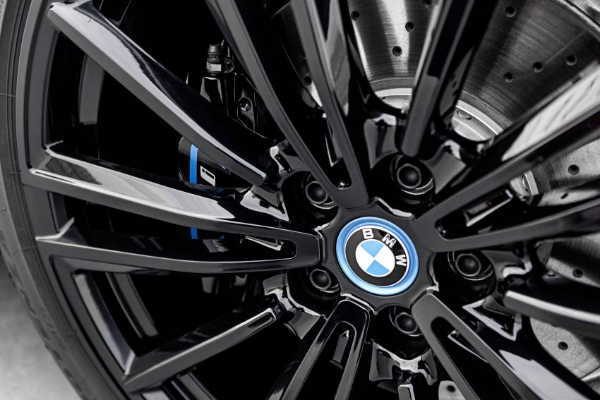 BMW i8 Roadster launched in Malaysia – RM1.5 million 861645