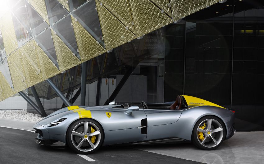 Ferrari Monza SP1 and SP2 – 809 hp of open-top fury 862514
