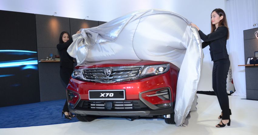 Proton X70 SUV previews start with first stop in Petaling Jaya – more events in other cities until Nov 4 864359