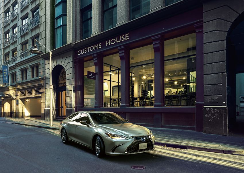 2019 Lexus ES launched in Japan – world’s first side-view cameras, ES 300h hybrid only, RM216k to RM259k 878706