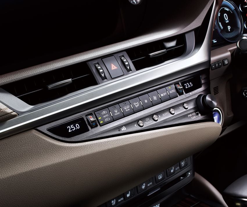 2019 Lexus ES launched in Japan – world’s first side-view cameras, ES 300h hybrid only, RM216k to RM259k 878724