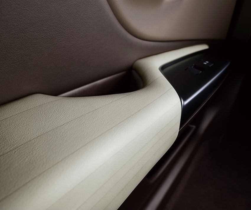 2019 Lexus ES launched in Japan – world’s first side-view cameras, ES 300h hybrid only, RM216k to RM259k 878725