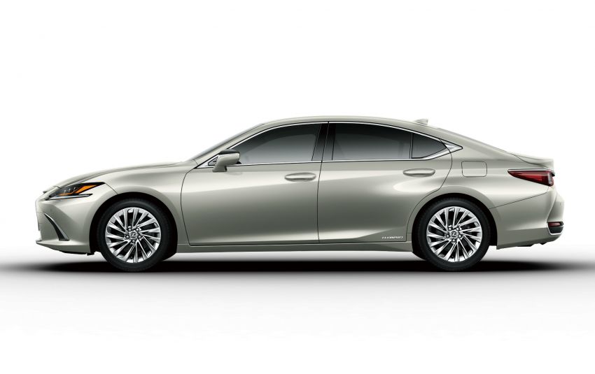 2019 Lexus ES launched in Japan – world’s first side-view cameras, ES 300h hybrid only, RM216k to RM259k 878768