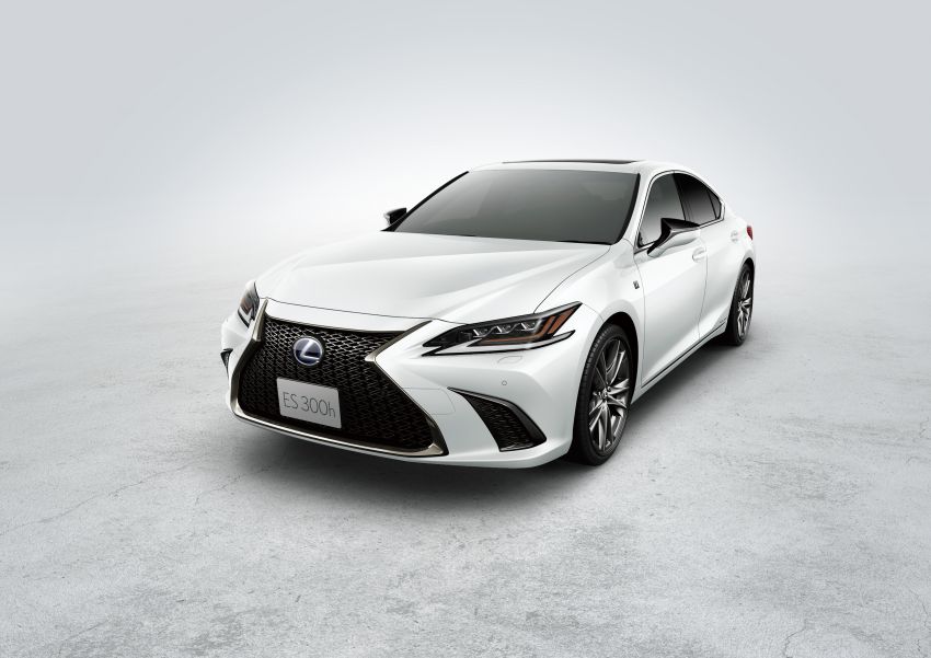 2019 Lexus ES launched in Japan – world’s first side-view cameras, ES 300h hybrid only, RM216k to RM259k 878800