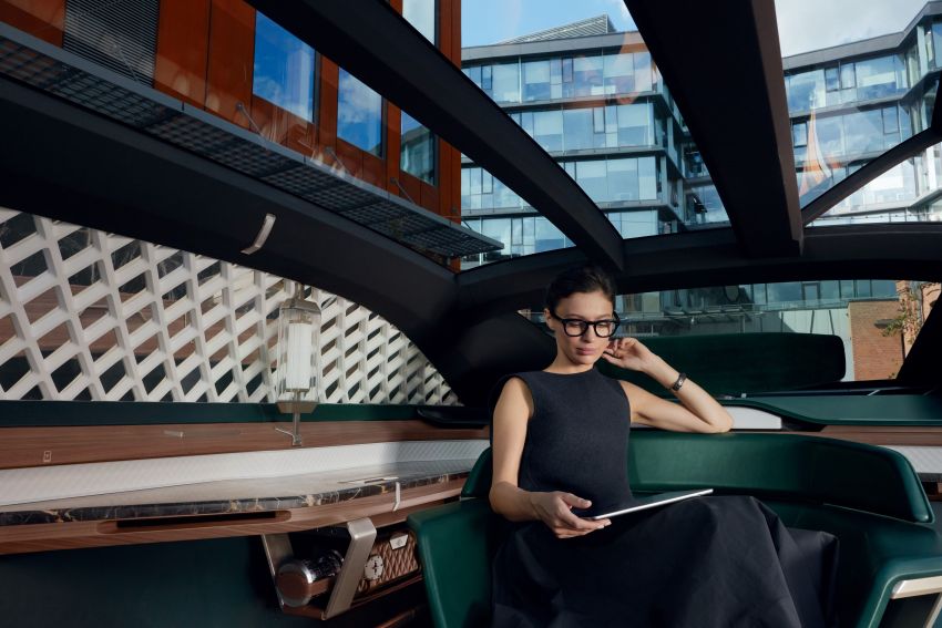 Renault EZ-ULTIMO – an autonomous mobile lounge 868579