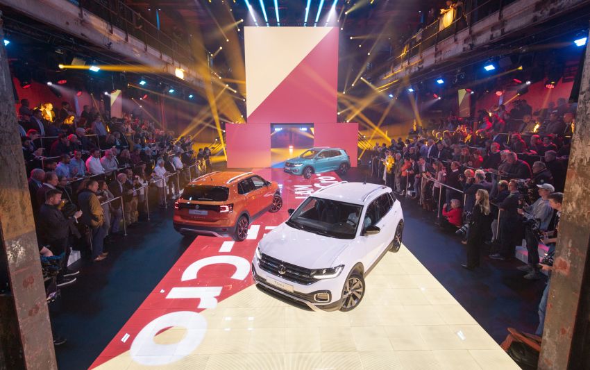Volkswagen T-Cross: Wolfsburg’s smallest SUV debuts 878898