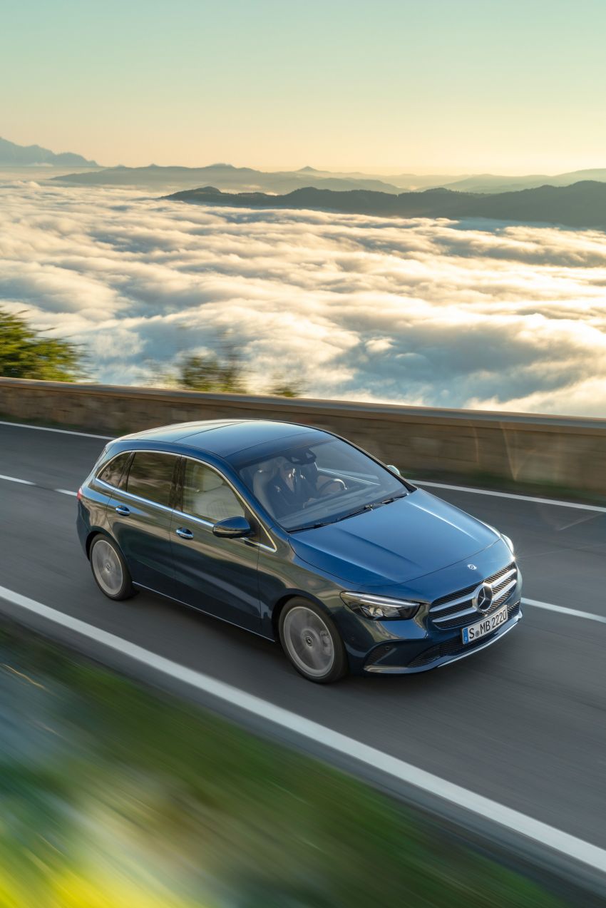 Mercedes-Benz B-Class W247 ditunjuk di Paris Motor Show – pilihan enjin petrol atau diesel, transmisi baru 867705