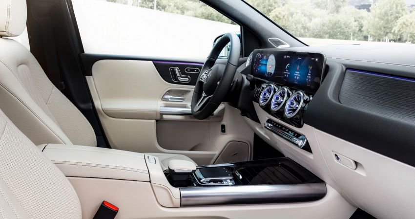 Mercedes-Benz B-Class W247 ditunjuk di Paris Motor Show – pilihan enjin petrol atau diesel, transmisi baru 867706